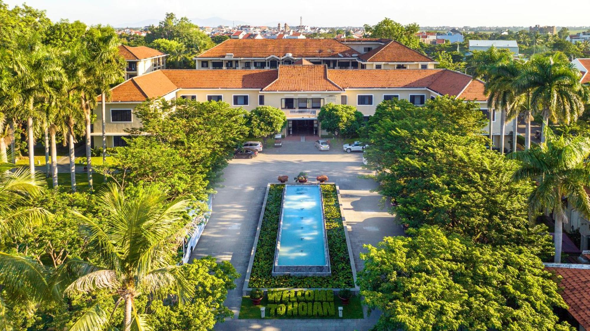 Historic Khách sạn 4*